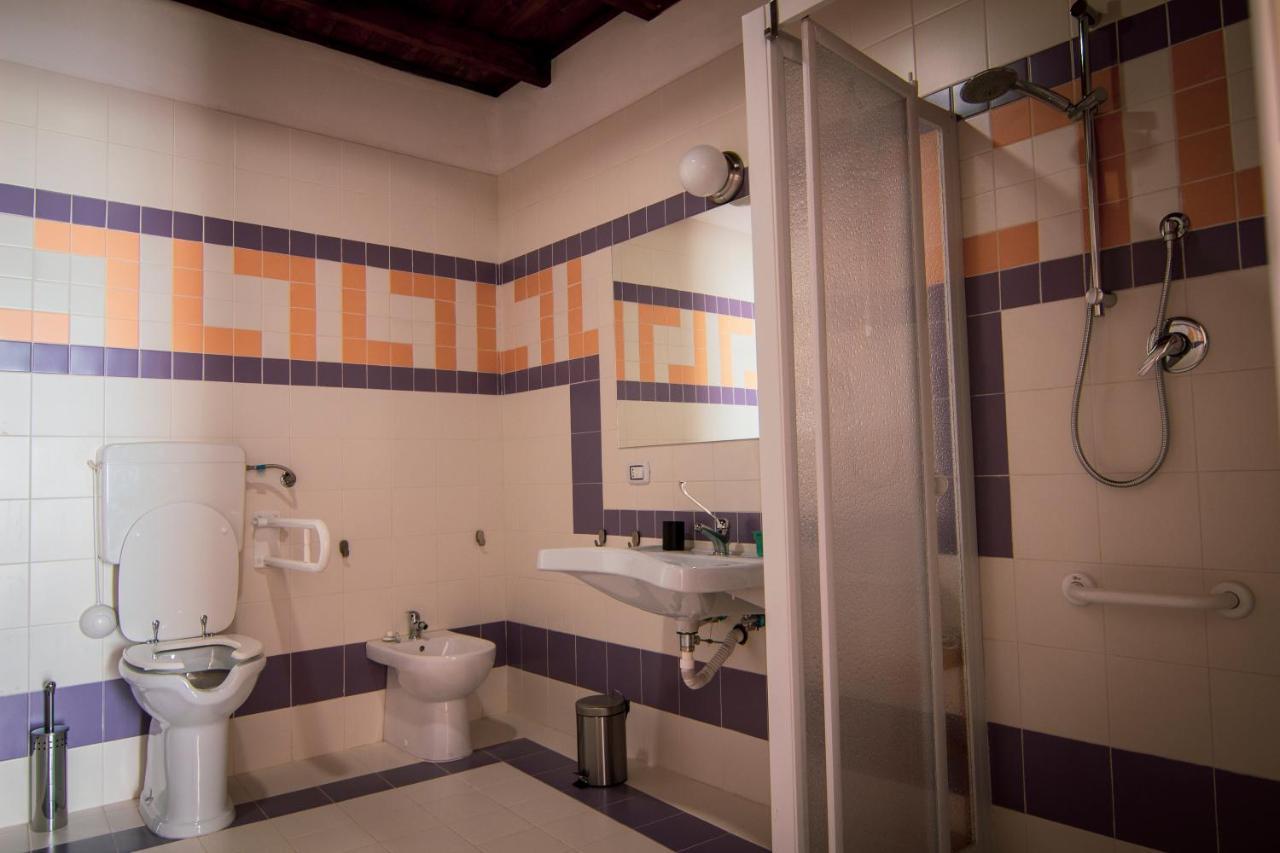B&B Le Finestre Sul Mare Taranto Luaran gambar